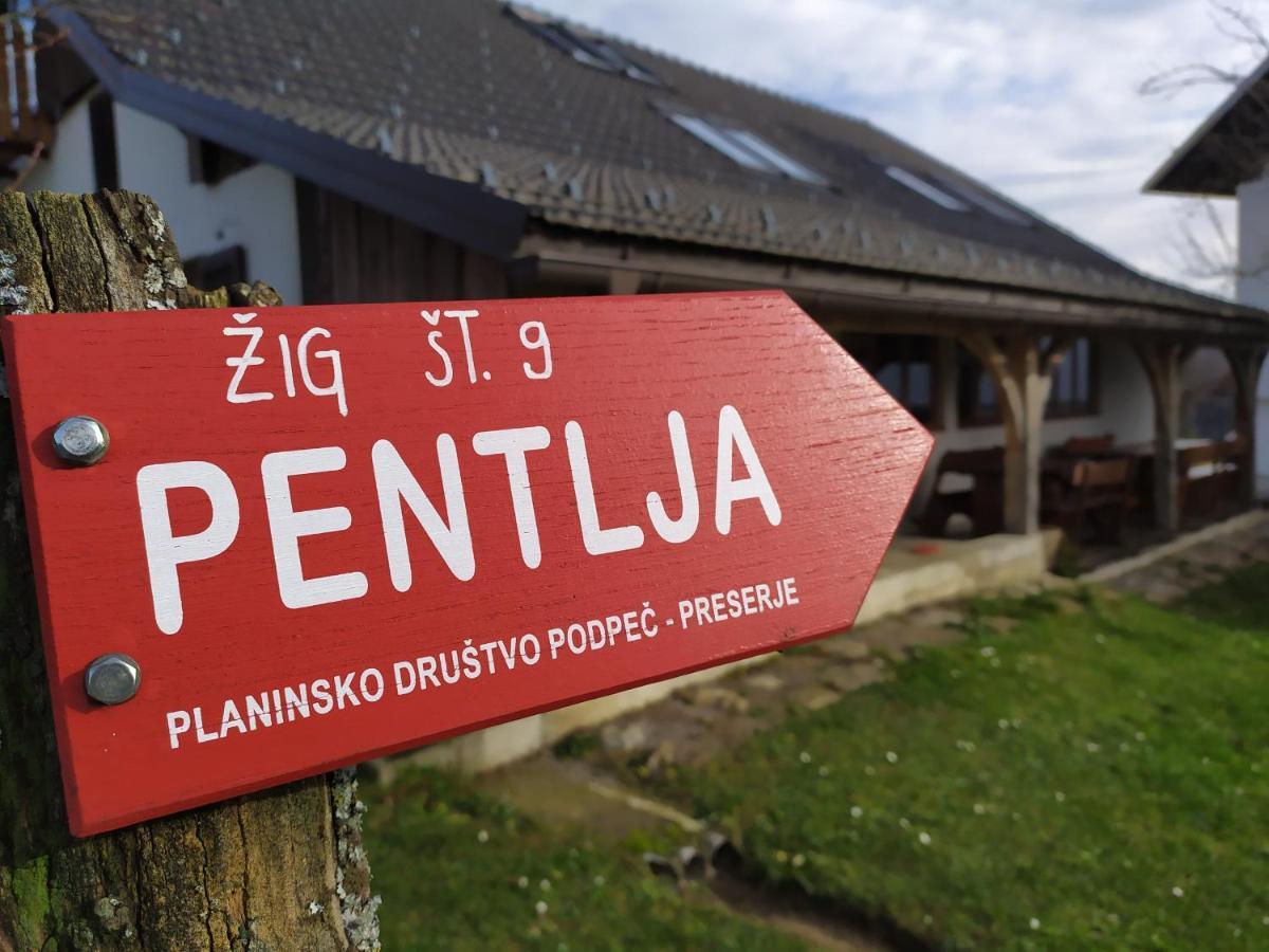 Villa Tourist Farm Strle With Great Local Food à Cerknica Extérieur photo